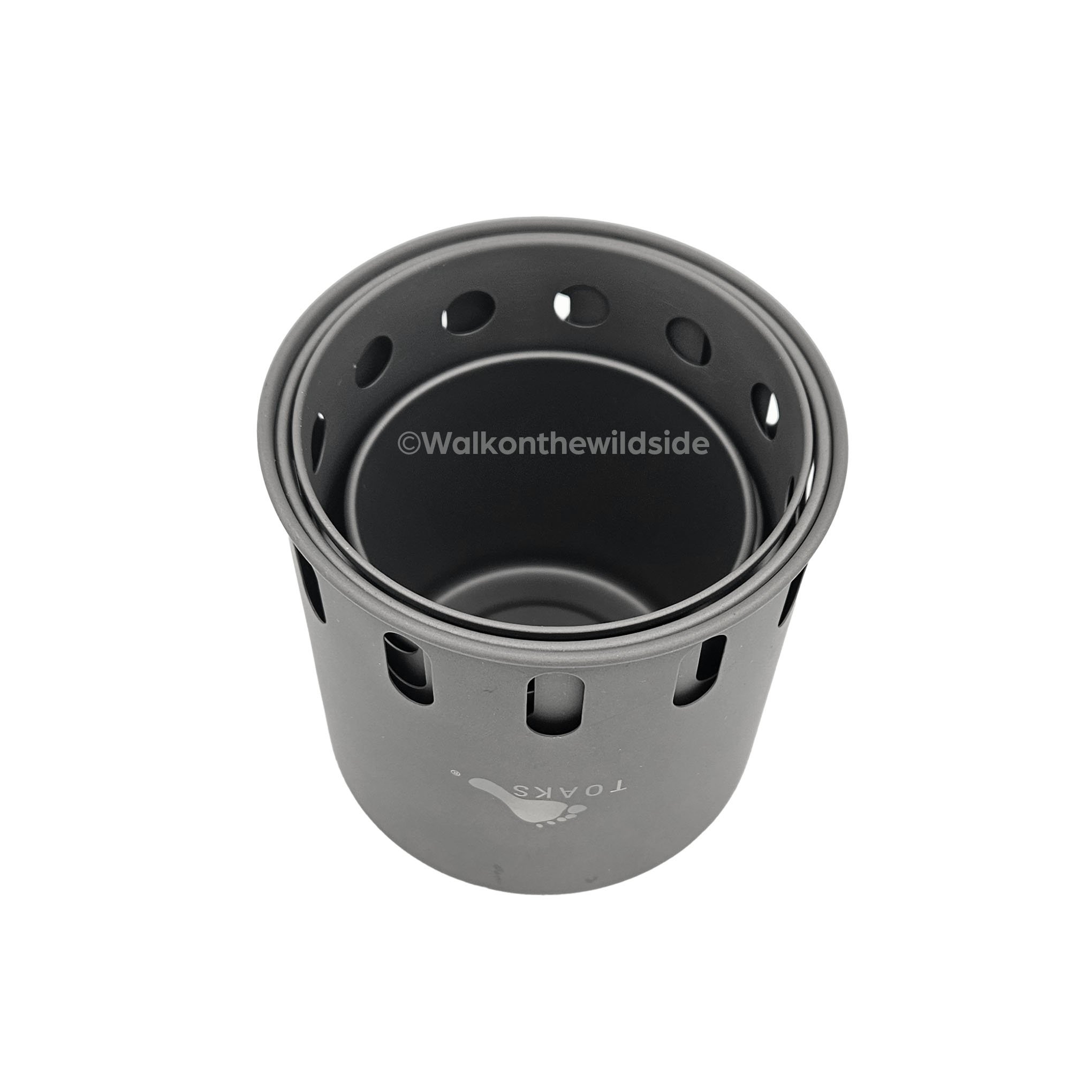 Toaks Wood Burning Stove STV11 mit Cup 375 darin